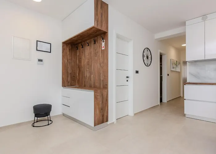 Awesome In With Wifi Apartment
