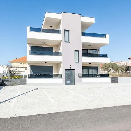 Awesome In With Wifi Appartement Privlaka (Zadar)