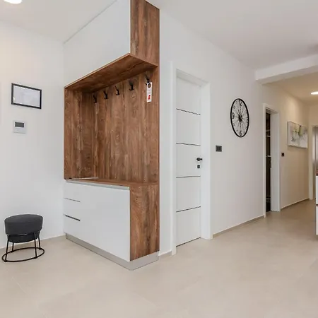 Awesome In With Wifi Appartement