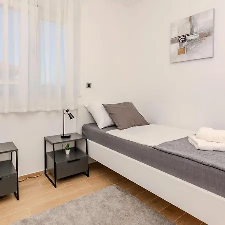 Awesome In With Wifi